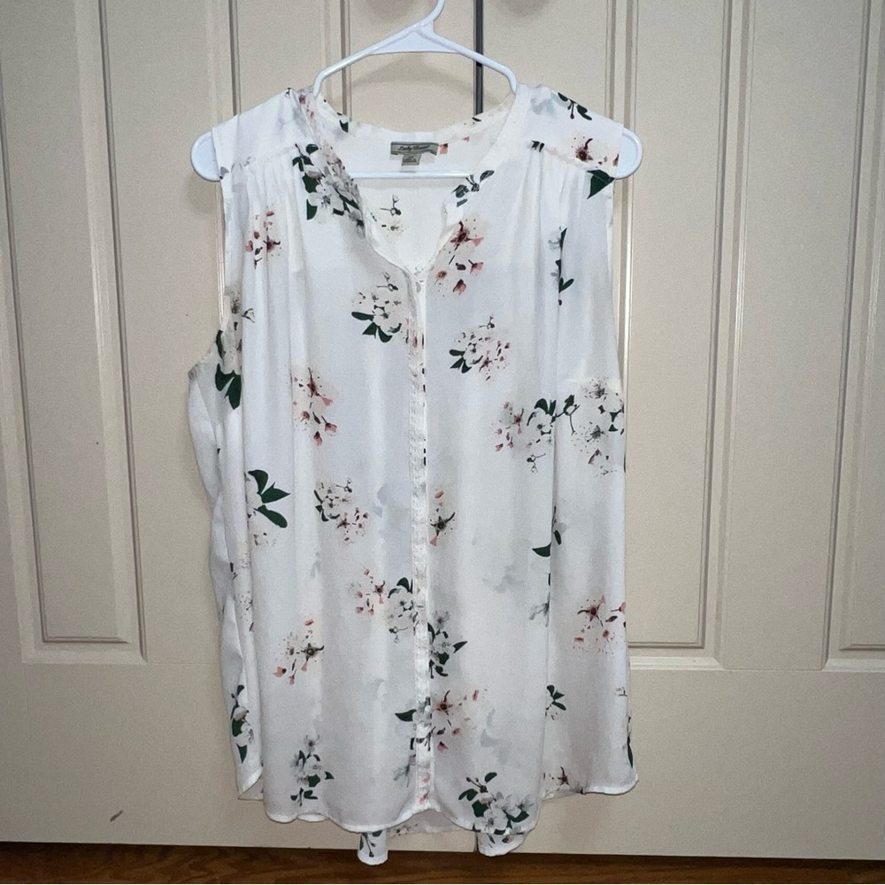 Lucky Brand Women's Sleeveless Floral Button Down Blouse Size 1X